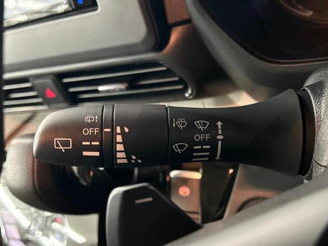 デリカミニ ４ＷＤ　Ｔプレミアム　新品タイヤ／社外　メモリーナビ／デジタルルームミラー／イーアシスト（ミツビシ）／両側電動スライドドア／シートヒーター　前席／全方位モニター／車線逸脱防止支援システム／プロパイロット　全周囲カメラ（15枚目）