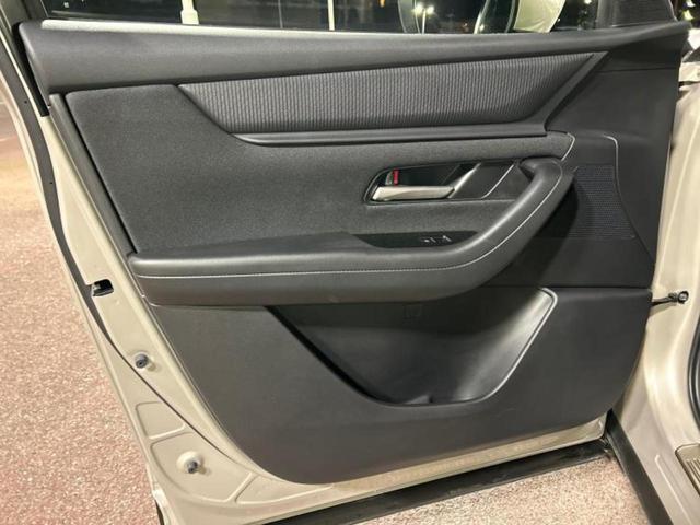 ＣＸ－６０ ＸＤ　保証書／ディスプレイオーディオ／衝突安全装置／全方位モニター／車線逸脱防止支援システム／ヘッドランプ　ＬＥＤ／ＵＳＢジャック／Ｂｌｕｅｔｏｏｔｈ接続／ＨＤＭＩ接続／ＥＴＣ／ＥＢＤ付ＡＢＳ　全周囲カメラ（22枚目）