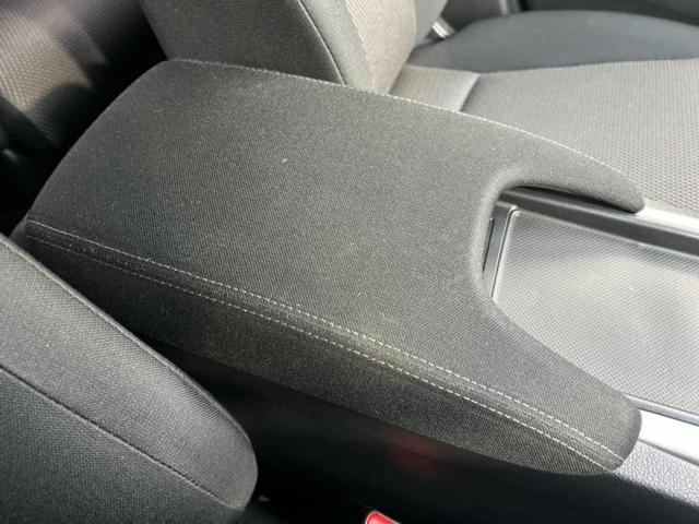 ジェイド ハイブリッド　新品タイヤ／純正　メモリーナビ／ヘッドランプ　ＬＥＤ／ＥＴＣ／ＥＢＤ付ＡＢＳ／横滑り防止装置／アイドリングストップ／クルーズコントロール／バックモニター／エアバッグ　運転席／エアバッグ　助手席（31枚目）