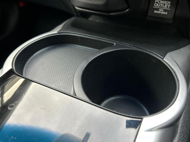 ジェイド ハイブリッド　新品タイヤ／純正　メモリーナビ／ヘッドランプ　ＬＥＤ／ＥＴＣ／ＥＢＤ付ＡＢＳ／横滑り防止装置／アイドリングストップ／クルーズコントロール／バックモニター／エアバッグ　運転席／エアバッグ　助手席（35枚目）