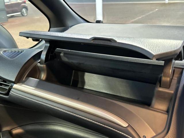 エスクァイア ハイブリッドＧｉブラックテーラード　新品タイヤ／保証書／社外　１０インチ　ＳＤナビ／衝突安全装置／両側電動スライドドア／シートヒーター　前席／車線逸脱防止支援システム／ヘッドランプ　ＬＥＤ／Ｂｌｕｅｔｏｏｔｈ接続／ＥＴＣ　バックカメラ（35枚目）