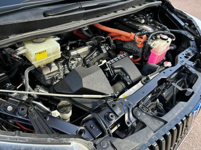 エスクァイア ハイブリッドＧｉブラックテーラード　新品タイヤ／保証書／社外　１０インチ　ＳＤナビ／衝突安全装置／両側電動スライドドア／シートヒーター　前席／車線逸脱防止支援システム／ヘッドランプ　ＬＥＤ／Ｂｌｕｅｔｏｏｔｈ接続／ＥＴＣ　バックカメラ（50枚目）