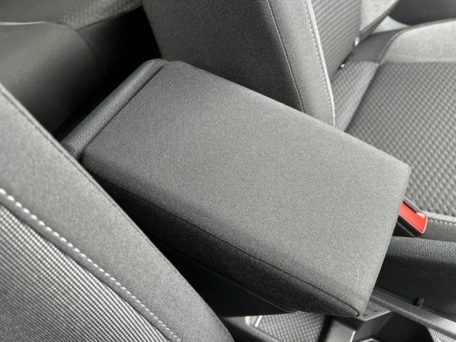 ポロ ＴＳＩアクティブ　保証書／ディスプレイオーディオ＋ナビ９インチ／衝突安全装置／車線逸脱防止支援システム／ヘッドランプ　ＬＥＤ／Ｂｌｕｅｔｏｏｔｈ接続／ＥＴＣ／ＥＢＤ付ＡＢＳ／横滑り防止装置　衝突被害軽減システム（29枚目）