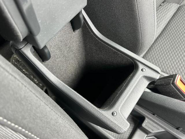 ポロ ＴＳＩアクティブ　保証書／ディスプレイオーディオ＋ナビ９インチ／衝突安全装置／車線逸脱防止支援システム／ヘッドランプ　ＬＥＤ／Ｂｌｕｅｔｏｏｔｈ接続／ＥＴＣ／ＥＢＤ付ＡＢＳ／横滑り防止装置　衝突被害軽減システム（30枚目）