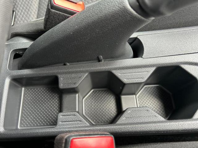 ポロ ＴＳＩアクティブ　保証書／ディスプレイオーディオ＋ナビ９インチ／衝突安全装置／車線逸脱防止支援システム／ヘッドランプ　ＬＥＤ／Ｂｌｕｅｔｏｏｔｈ接続／ＥＴＣ／ＥＢＤ付ＡＢＳ／横滑り防止装置　衝突被害軽減システム（35枚目）
