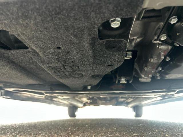 デリカミニ Ｇ　新品タイヤ／保証書／イーアシスト（ミツビシ）／電動スライドドア／シートヒーター　前席／ヘッドランプ　ＬＥＤ／ＥＢＤ付ＡＢＳ／横滑り防止装置／アイドリングストップ／バックモニター／ルーフレール　禁煙車（47枚目）