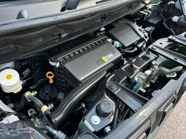 デリカミニ Ｇ　新品タイヤ／保証書／イーアシスト（ミツビシ）／電動スライドドア／シートヒーター　前席／ヘッドランプ　ＬＥＤ／ＥＢＤ付ＡＢＳ／横滑り防止装置／アイドリングストップ／バックモニター／ルーフレール　禁煙車（49枚目）