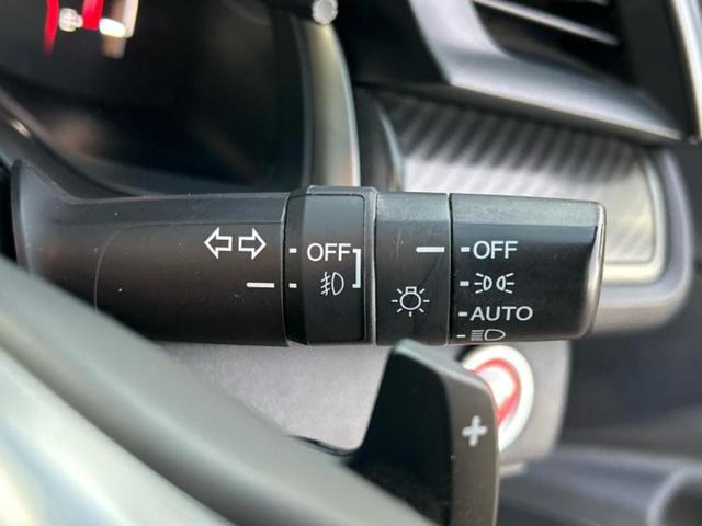 シビック ヒョウジュン 保証書/純正 SDナビ/ホンダセンシング/シートヒーター/車線逸脱防止支援システム/ヘッドランプ LED/Bluetooth接続/ETC/EBD付ABS/横滑り防止装置/アイドリングストップ(15枚目)