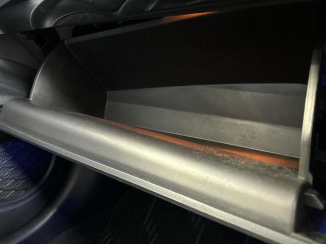 プリウス Sセーフティプラス 保証書/純正 SDナビ/衝突安全装置/車線逸脱防止支援システム/パーキングアシスト 自動操舵/ヘッドランプ LED/ETC/EBD付ABS/横滑り防止装置/アイドリングストップ/フルセグTV(36枚目)