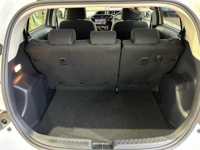 アクア Ｓスタイルブラック　保証書／純正　ＳＤナビ／衝突安全装置／車線逸脱防止支援システム／Ｂｌｕｅｔｏｏｔｈ接続／ＥＢＤ付ＡＢＳ／横滑り防止装置／アイドリングストップ／バックモニター／ワンセグＴＶ／禁煙車／エアバッグ　運転席（8枚目）