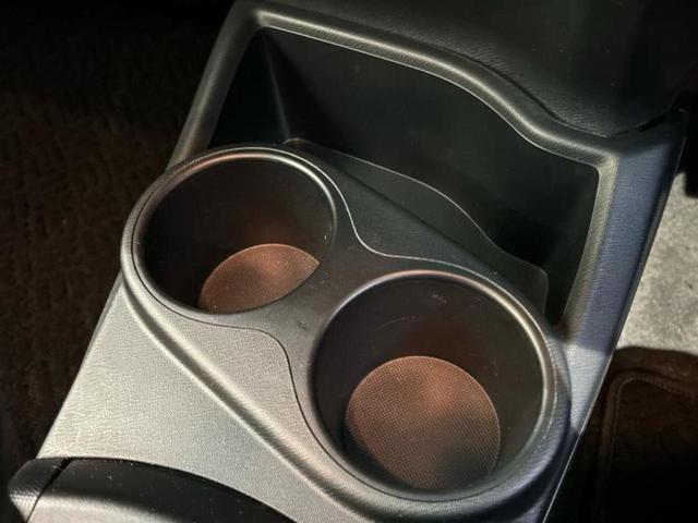 アクア Ｓスタイルブラック　保証書／純正　ＳＤナビ／衝突安全装置／車線逸脱防止支援システム／Ｂｌｕｅｔｏｏｔｈ接続／ＥＢＤ付ＡＢＳ／横滑り防止装置／アイドリングストップ／バックモニター／ワンセグＴＶ／禁煙車／エアバッグ　運転席（34枚目）