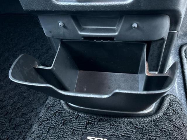 ソリオバンディット バンディットハイブリッドＳＶ　新品タイヤ／純正　８インチ　ＳＤナビ／セーフティサポート（スズキ）／電動スライドドア／シートヒーター／全方位モニター用カメラ／車線逸脱防止支援システム／ドライブレコーダー　前後　衝突被害軽減システム（36枚目）