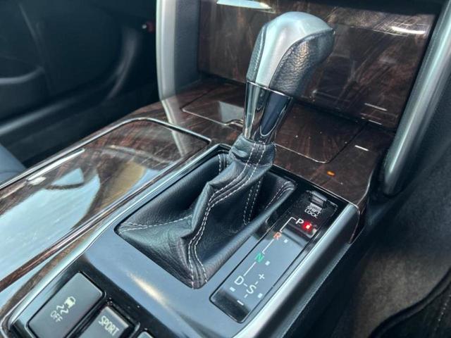 マークＸ ２５０Ｇ　保証書／純正　ＳＤナビ／衝突安全装置／車線逸脱防止支援システム／ドライブレコーダー　純正／ヘッドランプ　ＬＥＤ／ＵＳＢジャック／Ｂｌｕｅｔｏｏｔｈ接続／ＥＴＣ２．０／ＥＢＤ付ＡＢＳ／横滑り防止装置（18枚目）