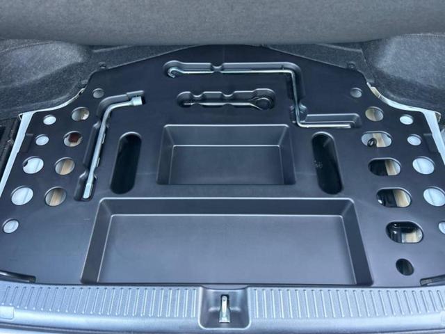 マークＸ ２５０Ｇ　保証書／純正　ＳＤナビ／衝突安全装置／車線逸脱防止支援システム／ドライブレコーダー　純正／ヘッドランプ　ＬＥＤ／ＵＳＢジャック／Ｂｌｕｅｔｏｏｔｈ接続／ＥＴＣ２．０／ＥＢＤ付ＡＢＳ／横滑り防止装置（23枚目）