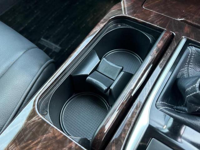 マークＸ ２５０Ｇ　保証書／純正　ＳＤナビ／衝突安全装置／車線逸脱防止支援システム／ドライブレコーダー　純正／ヘッドランプ　ＬＥＤ／ＵＳＢジャック／Ｂｌｕｅｔｏｏｔｈ接続／ＥＴＣ２．０／ＥＢＤ付ＡＢＳ／横滑り防止装置（38枚目）