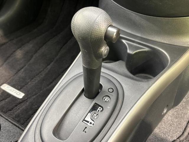 ラティオ Ｘ　新品タイヤ／社外　ＳＤナビ／ＥＢＤ付ＡＢＳ／アイドリングストップ／地上波デジタルチューナー／エアバッグ　運転席／エアバッグ　助手席／アルミホイール　社外　１５インチ／パワーウインドウ　記録簿（17枚目）