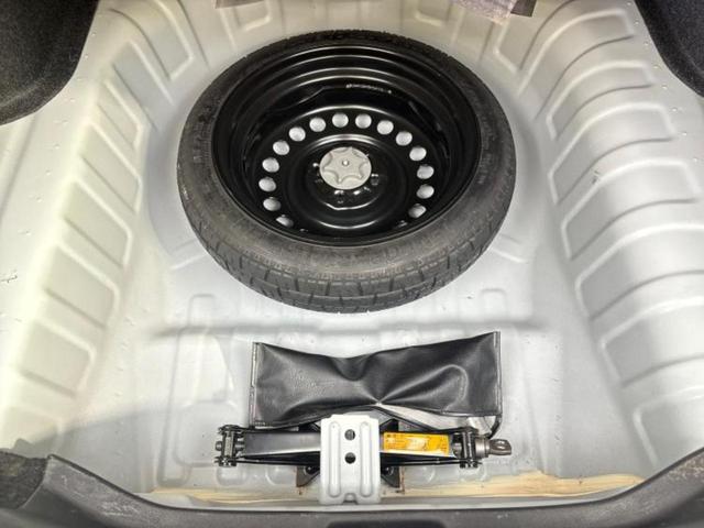 ラティオ Ｘ　新品タイヤ／社外　ＳＤナビ／ＥＢＤ付ＡＢＳ／アイドリングストップ／地上波デジタルチューナー／エアバッグ　運転席／エアバッグ　助手席／アルミホイール　社外　１５インチ／パワーウインドウ　記録簿（23枚目）