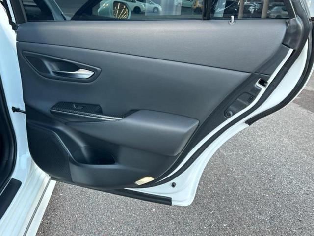 クラウンハイブリッド ＲＳアドバンス　純正　１２．３インチ　メモリーナビ／トヨタセーフティセンス／シートヒーター　前席／車線逸脱防止支援システム／シート　フルレザー／ドライブレコーダー　社外／ヘッドランプ　ＬＥＤ　革シート　バックカメラ（20枚目）