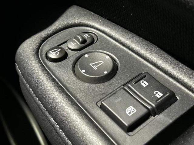 ヴェゼル Ｓ　新品タイヤ／社外　ナビ／衝突安全装置／シートヒーター／ヘッドランプ　ＬＥＤ／ＵＳＢジャック／Ｂｌｕｅｔｏｏｔｈ接続／ＨＤＭＩ接続／ＥＴＣ／ＥＢＤ付ＡＢＳ／横滑り防止装置／アイドリングストップ（28枚目）