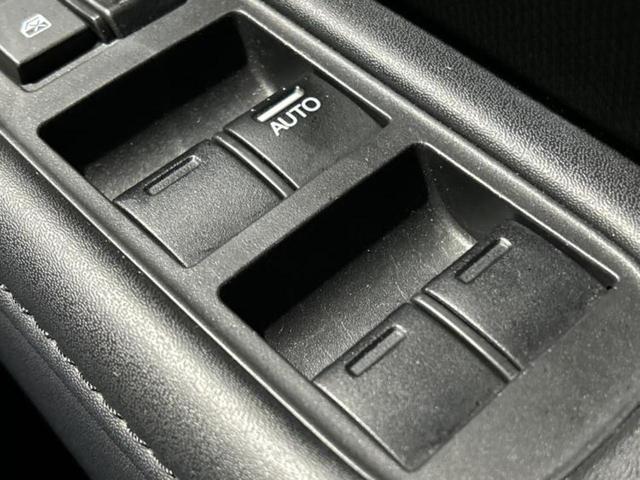 ヴェゼル Ｓ　新品タイヤ／社外　ナビ／衝突安全装置／シートヒーター／ヘッドランプ　ＬＥＤ／ＵＳＢジャック／Ｂｌｕｅｔｏｏｔｈ接続／ＨＤＭＩ接続／ＥＴＣ／ＥＢＤ付ＡＢＳ／横滑り防止装置／アイドリングストップ（29枚目）