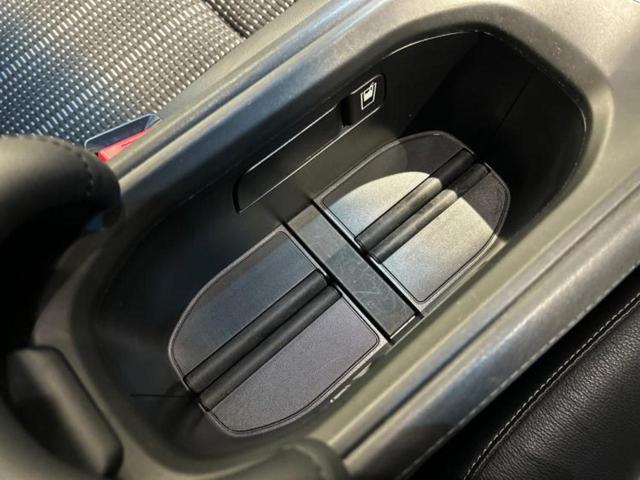 ヴェゼル Ｓ　新品タイヤ／社外　ナビ／衝突安全装置／シートヒーター／ヘッドランプ　ＬＥＤ／ＵＳＢジャック／Ｂｌｕｅｔｏｏｔｈ接続／ＨＤＭＩ接続／ＥＴＣ／ＥＢＤ付ＡＢＳ／横滑り防止装置／アイドリングストップ（37枚目）