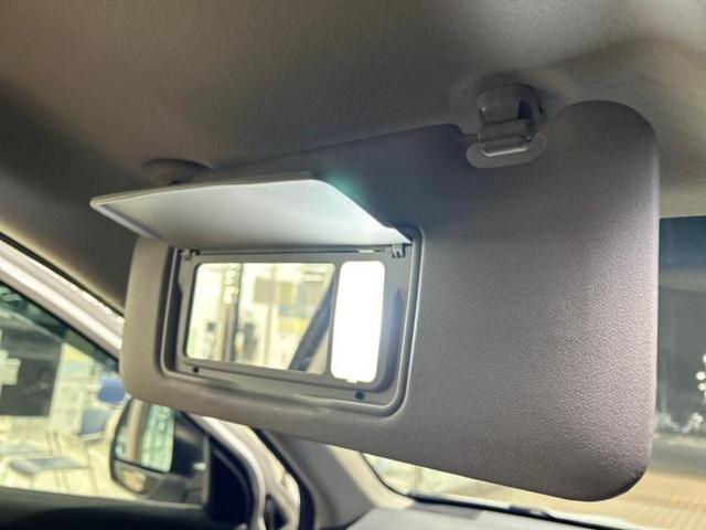 ヴェゼル Ｓ　新品タイヤ／社外　ナビ／衝突安全装置／シートヒーター／ヘッドランプ　ＬＥＤ／ＵＳＢジャック／Ｂｌｕｅｔｏｏｔｈ接続／ＨＤＭＩ接続／ＥＴＣ／ＥＢＤ付ＡＢＳ／横滑り防止装置／アイドリングストップ（43枚目）