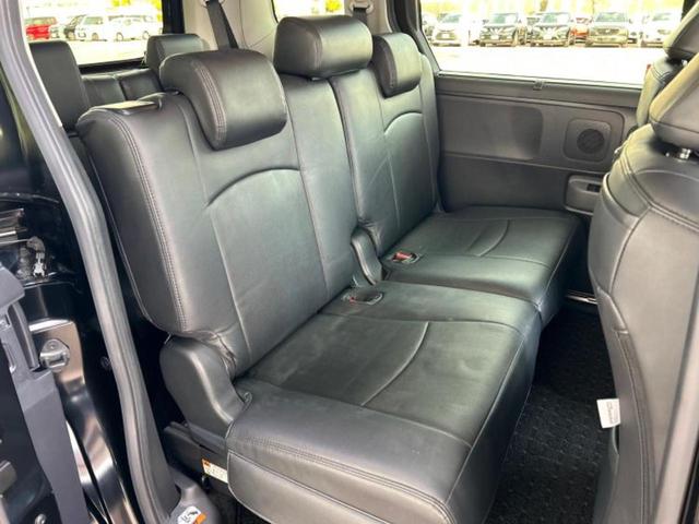 シエンタ ハイブリッドＺ　保証書／ディスプレイオーディオ＋ナビ１０．５インチ／フリップダウンモニター　純正　１２．１インチ／トヨタセーフティセンス／両側電動スライドドア／シートヒーター　前席　衝突被害軽減システム　全周囲カメラ（5枚目）