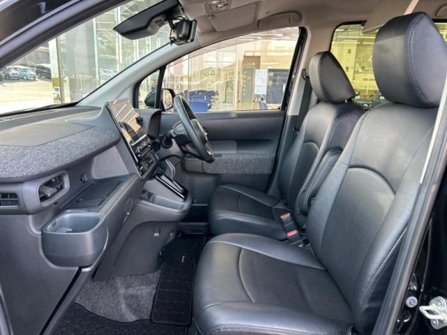 シエンタ ハイブリッドＺ　保証書／ディスプレイオーディオ＋ナビ１０．５インチ／フリップダウンモニター　純正　１２．１インチ／トヨタセーフティセンス／両側電動スライドドア／シートヒーター　前席　衝突被害軽減システム　全周囲カメラ（7枚目）