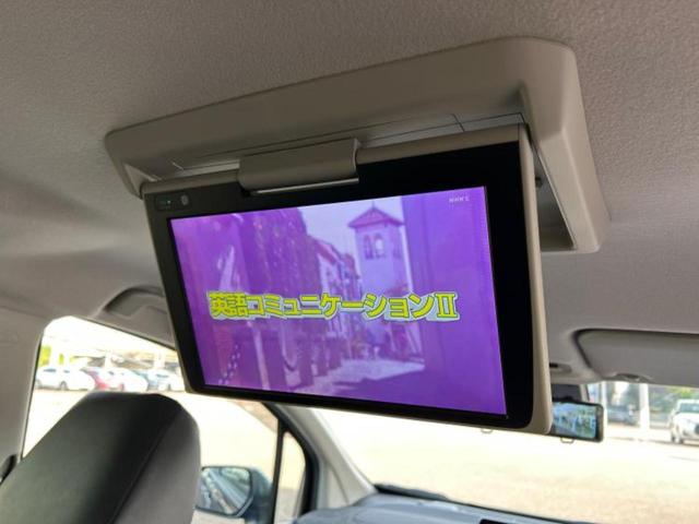 シエンタ ハイブリッドＺ　保証書／ディスプレイオーディオ＋ナビ１０．５インチ／フリップダウンモニター　純正　１２．１インチ／トヨタセーフティセンス／両側電動スライドドア／シートヒーター　前席　衝突被害軽減システム　全周囲カメラ（11枚目）