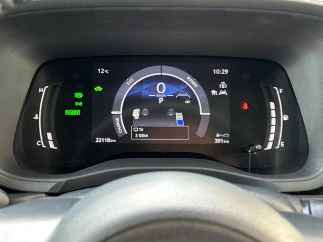 シエンタ ハイブリッドＺ　保証書／ディスプレイオーディオ＋ナビ１０．５インチ／フリップダウンモニター　純正　１２．１インチ／トヨタセーフティセンス／両側電動スライドドア／シートヒーター　前席　衝突被害軽減システム　全周囲カメラ（14枚目）