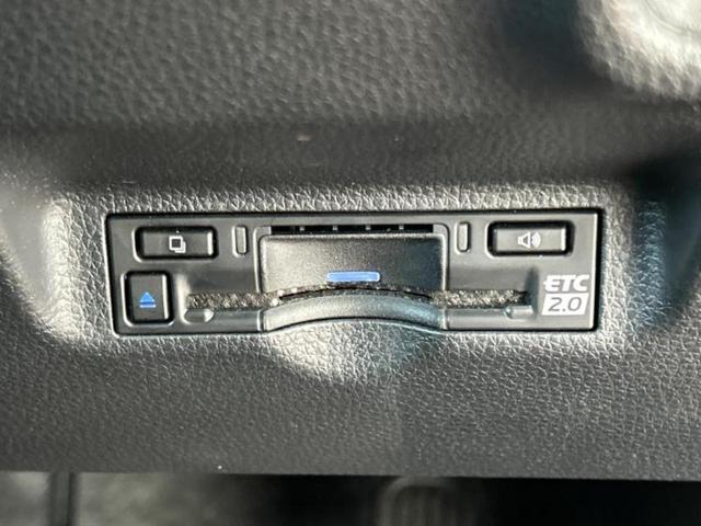 シエンタ ハイブリッドＺ　保証書／ディスプレイオーディオ＋ナビ１０．５インチ／フリップダウンモニター　純正　１２．１インチ／トヨタセーフティセンス／両側電動スライドドア／シートヒーター　前席　衝突被害軽減システム　全周囲カメラ（27枚目）