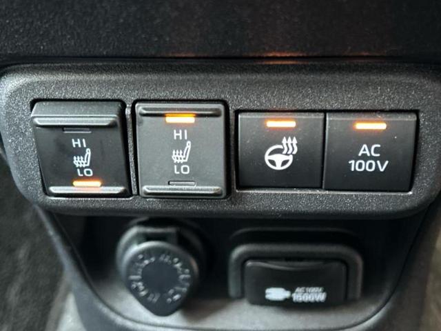 シエンタ ハイブリッドＺ　保証書／ディスプレイオーディオ＋ナビ１０．５インチ／フリップダウンモニター　純正　１２．１インチ／トヨタセーフティセンス／両側電動スライドドア／シートヒーター　前席　衝突被害軽減システム　全周囲カメラ（41枚目）