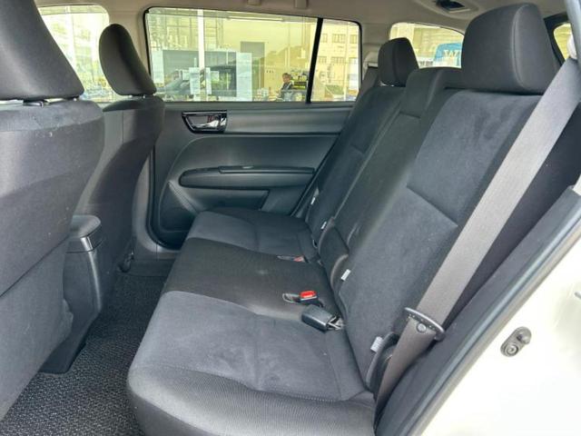 カローラフィールダー １．５Ｇ　保証書／社外　メモリーナビ／トヨタセーフティセンス／車線逸脱防止支援システム／Ｂｌｕｅｔｏｏｔｈ接続／ＥＴＣ／ＥＢＤ付ＡＢＳ／横滑り防止装置／アイドリングストップ／フルセグＴＶ／ＤＶＤ　ワンオーナー（7枚目）