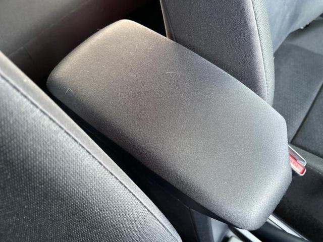 カローラフィールダー １．５Ｇ　保証書／社外　メモリーナビ／トヨタセーフティセンス／車線逸脱防止支援システム／Ｂｌｕｅｔｏｏｔｈ接続／ＥＴＣ／ＥＢＤ付ＡＢＳ／横滑り防止装置／アイドリングストップ／フルセグＴＶ／ＤＶＤ　ワンオーナー（29枚目）