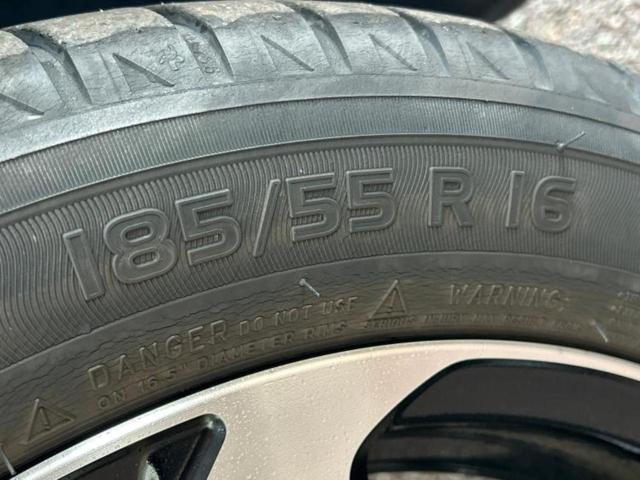 カローラフィールダー １．５Ｇ　保証書／社外　メモリーナビ／トヨタセーフティセンス／車線逸脱防止支援システム／Ｂｌｕｅｔｏｏｔｈ接続／ＥＴＣ／ＥＢＤ付ＡＢＳ／横滑り防止装置／アイドリングストップ／フルセグＴＶ／ＤＶＤ　ワンオーナー（50枚目）