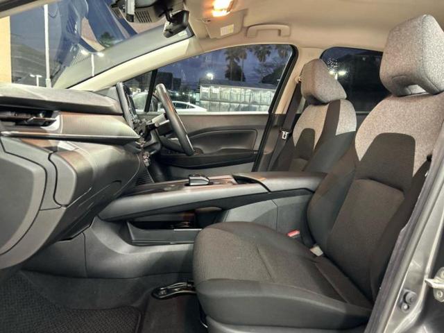 ノート Ｓ　新品タイヤ／社外　メモリーナビ／エマージェンシーブレーキ／車線逸脱防止支援システム／ドライブレコーダー　前後／Ｂｌｕｅｔｏｏｔｈ接続／ＥＴＣ／ＥＢＤ付ＡＢＳ／横滑り防止装置／アイドリングストップ（6枚目）