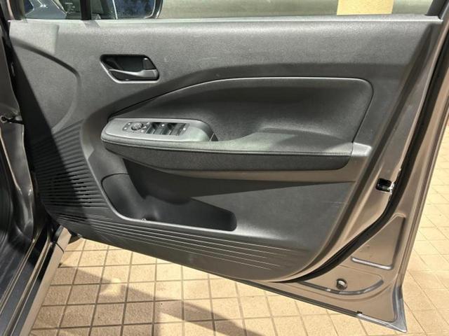 ノート Ｓ　新品タイヤ／社外　メモリーナビ／エマージェンシーブレーキ／車線逸脱防止支援システム／ドライブレコーダー　前後／Ｂｌｕｅｔｏｏｔｈ接続／ＥＴＣ／ＥＢＤ付ＡＢＳ／横滑り防止装置／アイドリングストップ（20枚目）