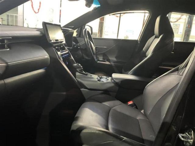 ハリアー Ｚレザーパッケージ　純正エアロ／ＪＢＬ／保証書／純正　ＳＤナビ／デジタルインナーミラー／トヨタセーフティセンス／シートヒーター／パノラミックビューモニター／車線逸脱防止支援システム／シート　フルレザー／電動バックドア（5枚目）