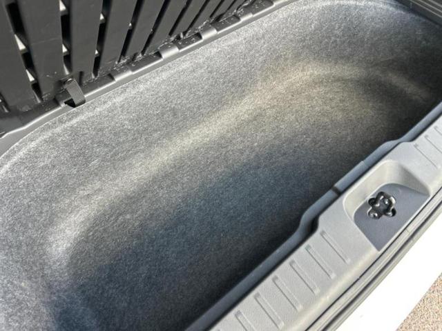 セレナ ｅパワールキシオン　新品タイヤ／保証書／ディスプレイオーディオ＋ナビ／インテリジェントルームミラー／衝突安全装置／両側電動スライドドア／全方位モニター／車線逸脱防止支援システム／シート　合皮　衝突被害軽減システム（26枚目）