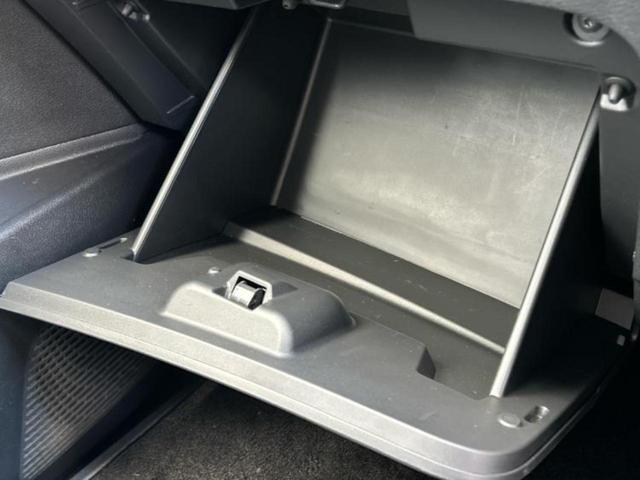 セレナ ｅパワールキシオン　新品タイヤ／保証書／ディスプレイオーディオ＋ナビ／インテリジェントルームミラー／衝突安全装置／両側電動スライドドア／全方位モニター／車線逸脱防止支援システム／シート　合皮　衝突被害軽減システム（36枚目）