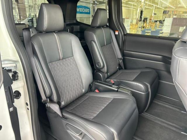 ノア ハイブリッドＳ－Ｚ　保証書／ディスプレイオーディオ＋ナビ１０．５インチ／フリップダウンモニター　純正　１３．２インチ／デジタルインナーミラー／トヨタセーフティセンス／両側電動スライドドア／シートヒーター　前席（5枚目）