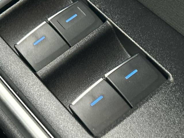 ノア ハイブリッドＳ－Ｚ　保証書／ディスプレイオーディオ＋ナビ１０．５インチ／フリップダウンモニター　純正　１３．２インチ／デジタルインナーミラー／トヨタセーフティセンス／両側電動スライドドア／シートヒーター　前席（31枚目）