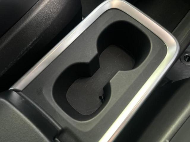 ノア ハイブリッドＳ－Ｚ　保証書／ディスプレイオーディオ＋ナビ１０．５インチ／フリップダウンモニター　純正　１３．２インチ／デジタルインナーミラー／トヨタセーフティセンス／両側電動スライドドア／シートヒーター　前席（42枚目）