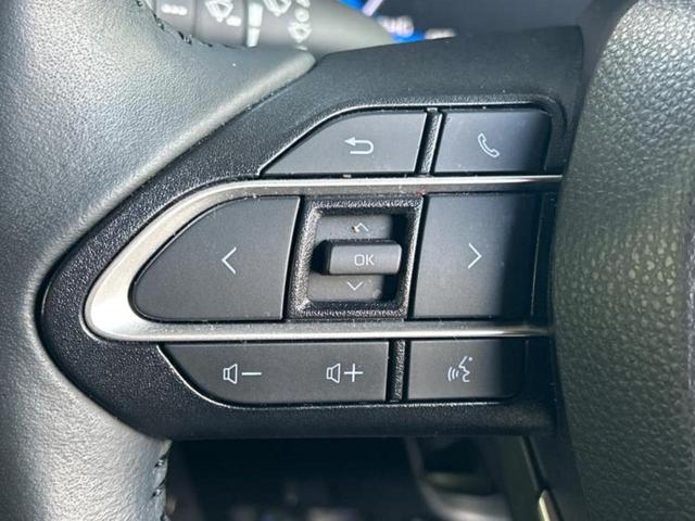 ノア ハイブリッドＳ－Ｚ　保証書／ディスプレイオーディオ＋ナビ１０．５インチ／フリップダウンモニター　純正　１３．２インチ／デジタルインナーミラー／トヨタセーフティセンス／両側電動スライドドア／シートヒーター　前席（44枚目）