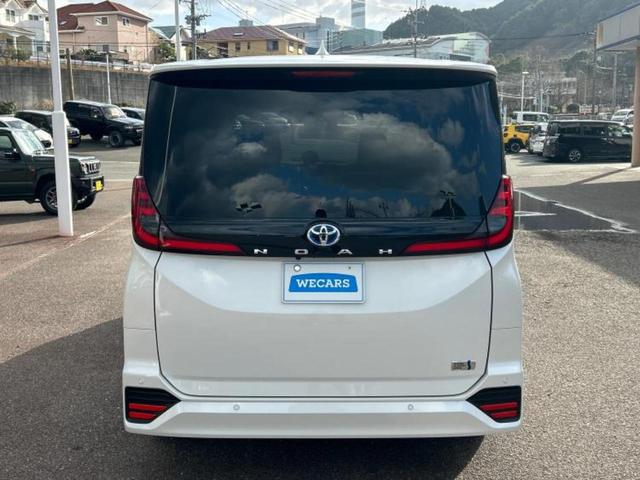 ノア ハイブリッドＳ－Ｚ　保証書／ディスプレイオーディオ＋ナビ１０．５インチ／フリップダウンモニター　純正　１３．２インチ／デジタルインナーミラー／トヨタセーフティセンス／両側電動スライドドア／シートヒーター　前席（46枚目）