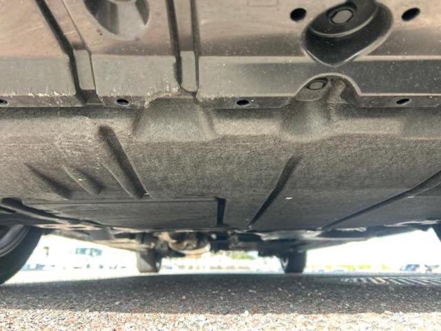 ノア ハイブリッドＳ－Ｚ　保証書／ディスプレイオーディオ＋ナビ１０．５インチ／フリップダウンモニター　純正　１３．２インチ／デジタルインナーミラー／トヨタセーフティセンス／両側電動スライドドア／シートヒーター　前席（48枚目）