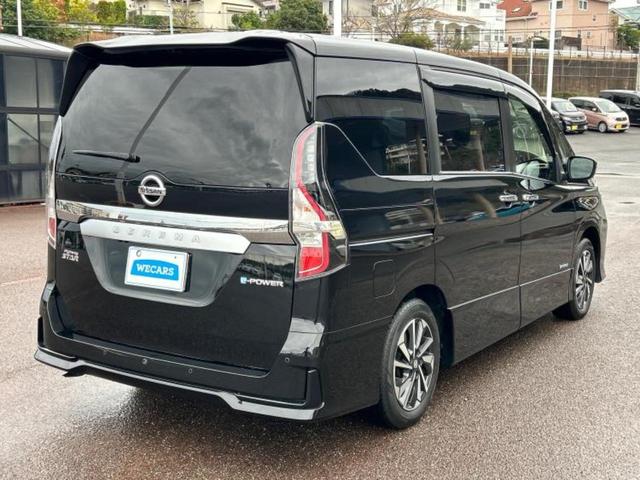 セレナ ｅパワーハイウェイスターＶ　新品タイヤ／純正　１０インチ　ＳＤナビ／エマージェンシーブレーキ／ハンズフリー両側電動スライドドア／車線逸脱防止支援システム／プロパイロット／ドライブレコーダー　純正／ヘッドランプ　ＬＥＤ　ＤＶＤ再生（3枚目）