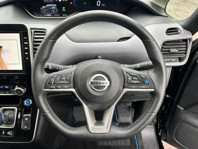 セレナ ｅパワーハイウェイスターＶ　新品タイヤ／純正　１０インチ　ＳＤナビ／エマージェンシーブレーキ／ハンズフリー両側電動スライドドア／車線逸脱防止支援システム／プロパイロット／ドライブレコーダー　純正／ヘッドランプ　ＬＥＤ　ＤＶＤ再生（14枚目）