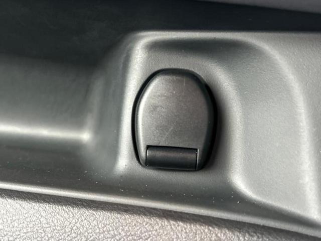 セレナ ｅパワーハイウェイスターＶ　新品タイヤ／純正　１０インチ　ＳＤナビ／エマージェンシーブレーキ／ハンズフリー両側電動スライドドア／車線逸脱防止支援システム／プロパイロット／ドライブレコーダー　純正／ヘッドランプ　ＬＥＤ　ＤＶＤ再生（37枚目）