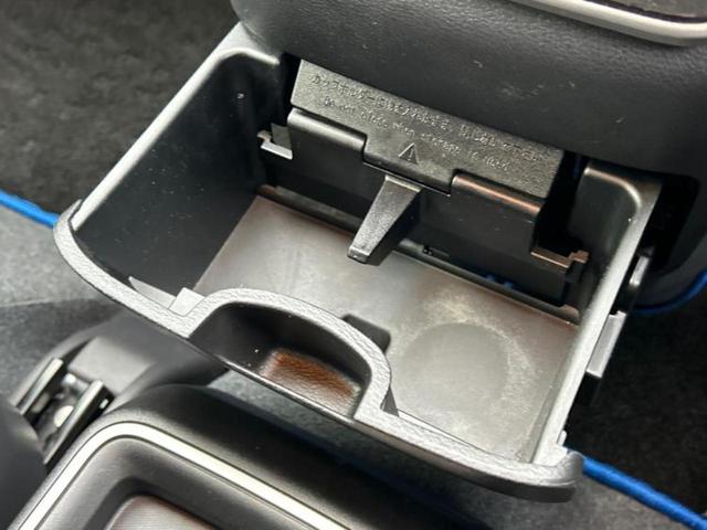 セレナ ｅパワーハイウェイスターＶ　新品タイヤ／純正　１０インチ　ＳＤナビ／エマージェンシーブレーキ／ハンズフリー両側電動スライドドア／車線逸脱防止支援システム／プロパイロット／ドライブレコーダー　純正／ヘッドランプ　ＬＥＤ　ＤＶＤ再生（40枚目）